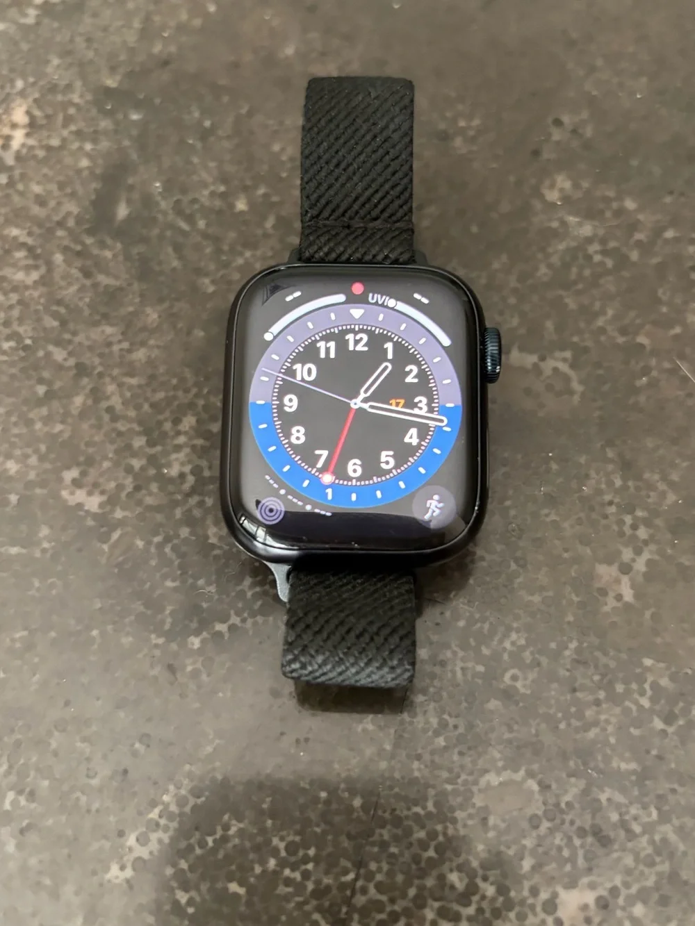 Apple Watch Series 9 GPS 41mm aluminum and ceramic case
